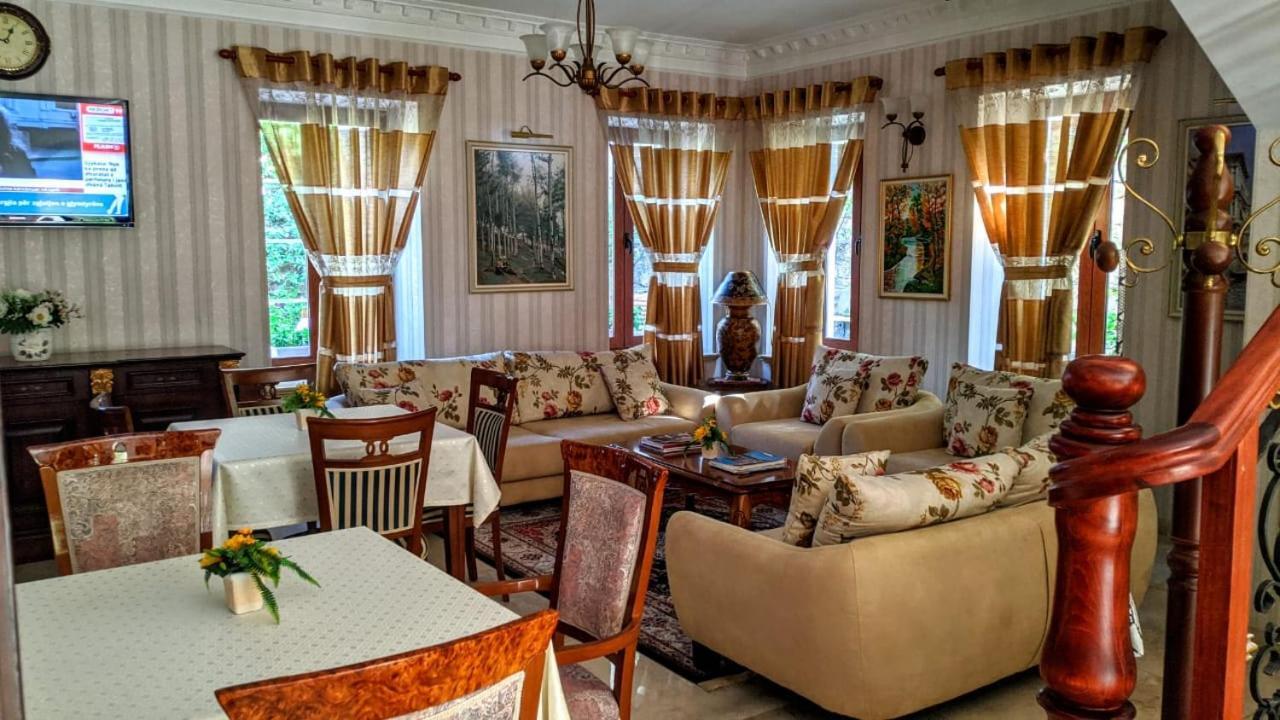 Hotel Guri Elbasan Exteriör bild